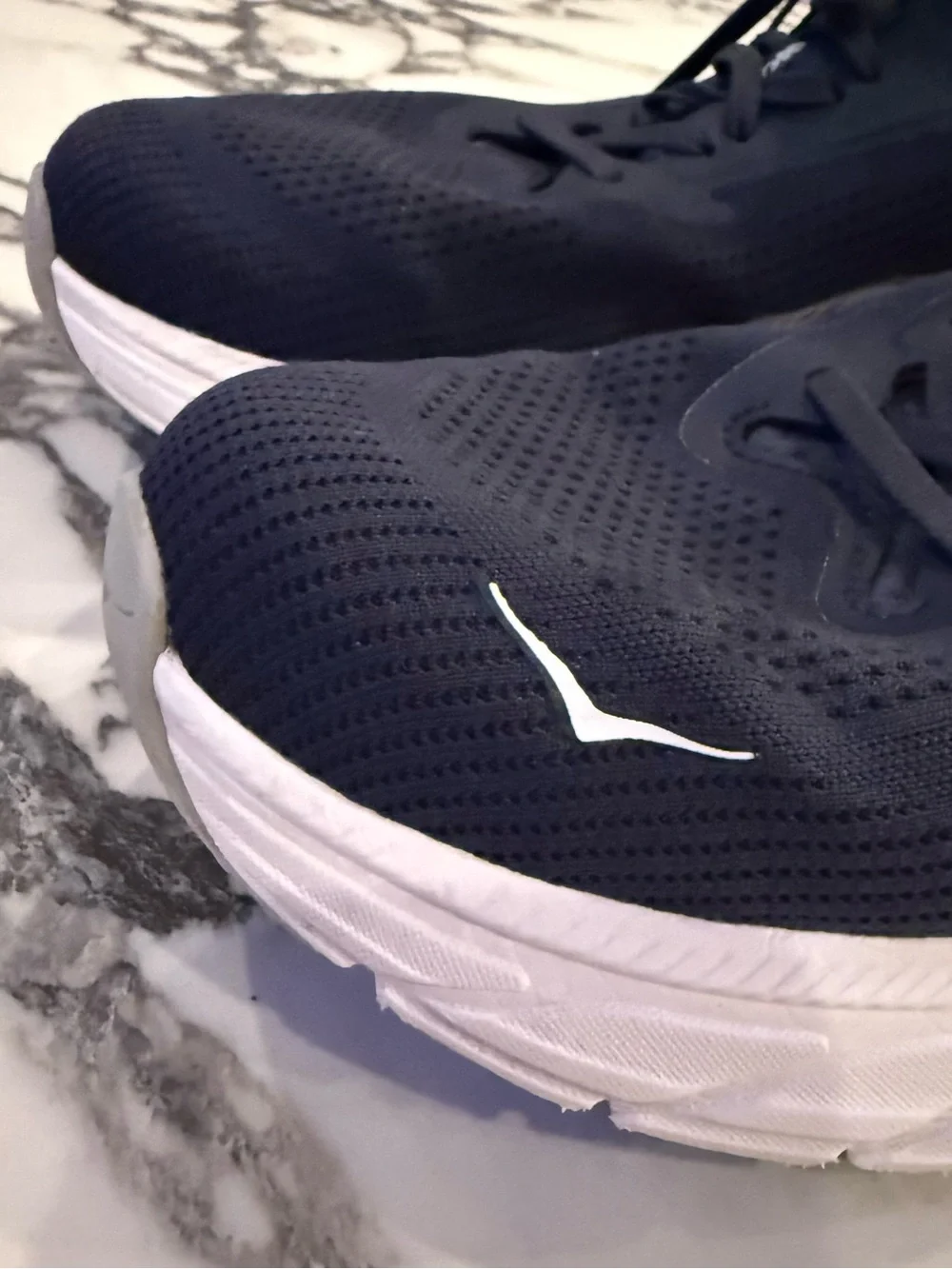 HOKA ONE ONE Arahi 7 Men's Running Shoes Navy Blue White Size 11EE